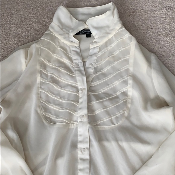 Bundle of 4 long sleeve sheer shirts! - Picture 7 of 8